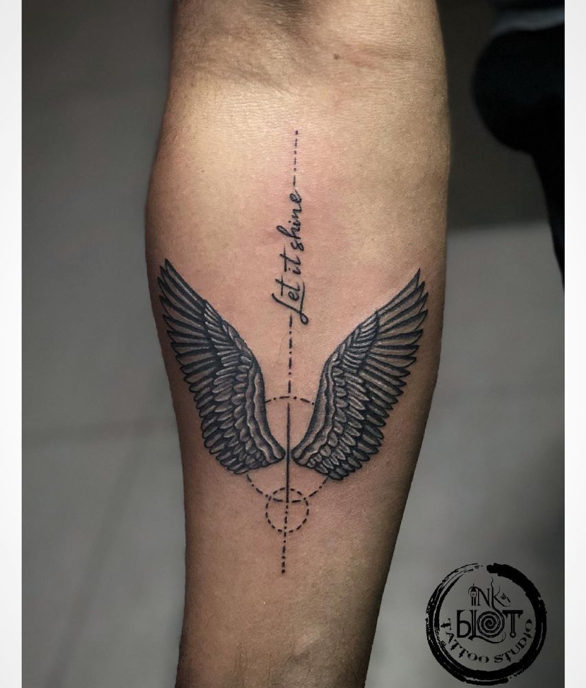 wing tattoos for men designs