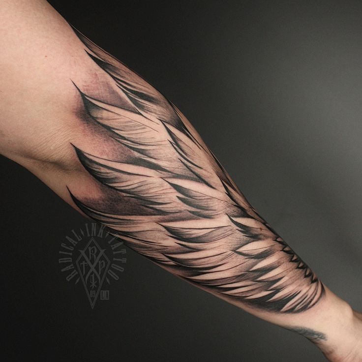 wing tattoos for men 0092