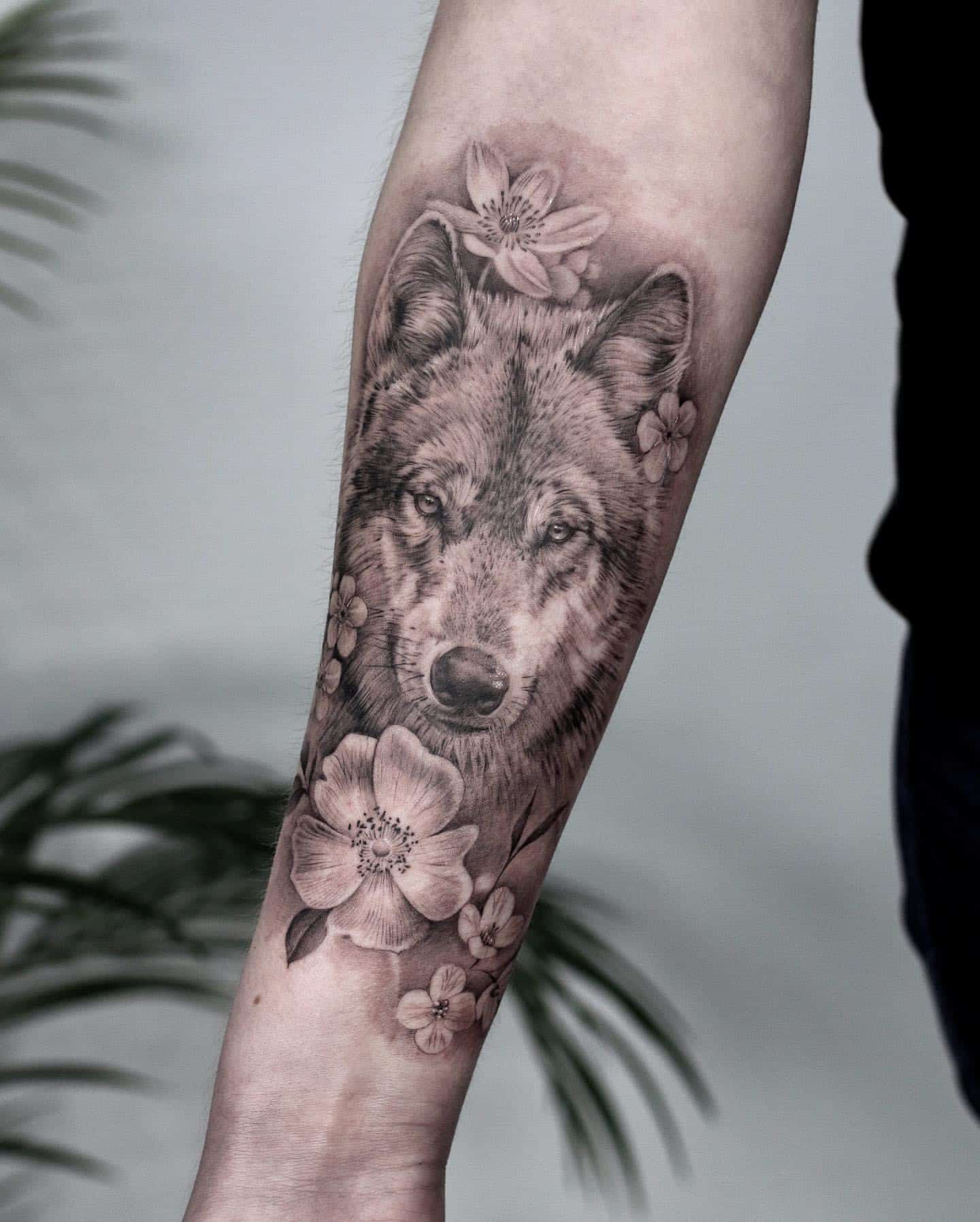 wolf forearm tattoos for men 0021