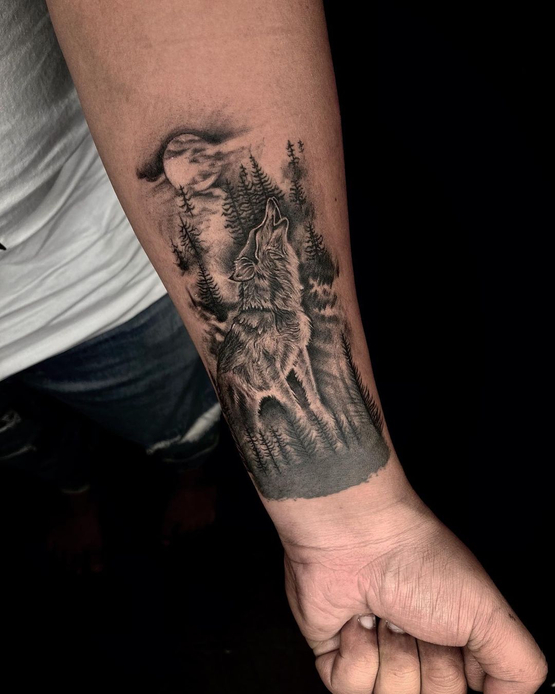 wolf forearm tattoos for men 0022