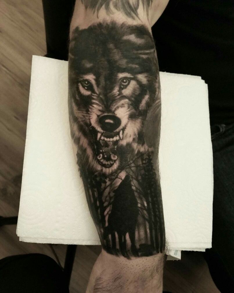 wolf forearm tattoos for men 0032