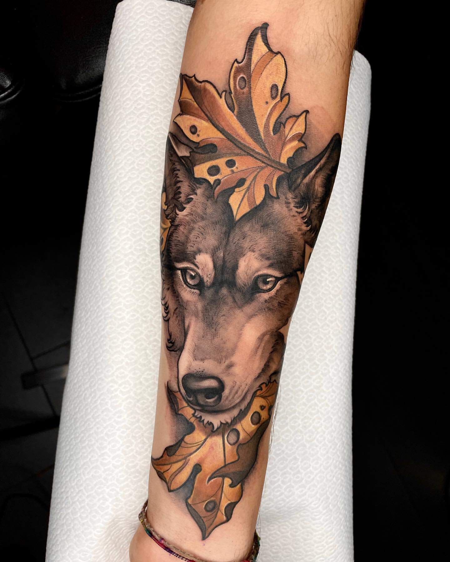 wolf hand tattoos for men 0064